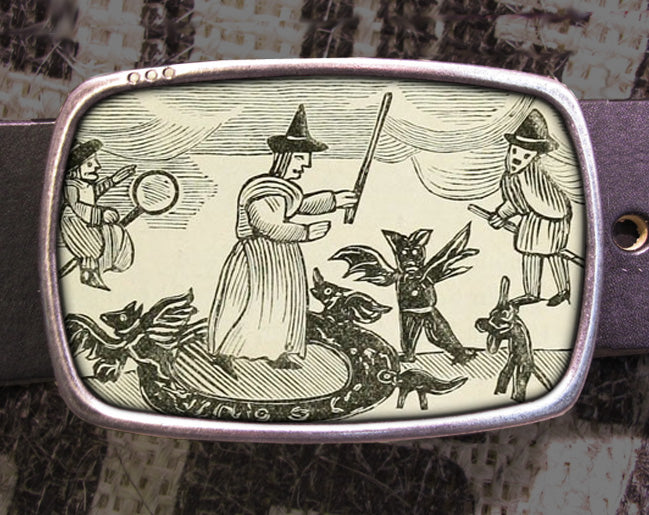 a belt with a picture of a wizard on it